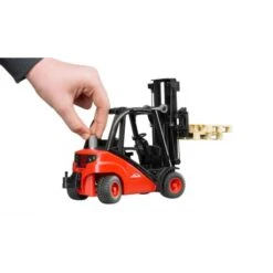 Bruder 02511-Linde Gabelstapler H30D Mit 2 Paletten -Spielwarenladen bruder 02511 linde gabelstapler h30d mit 2 paletten 2